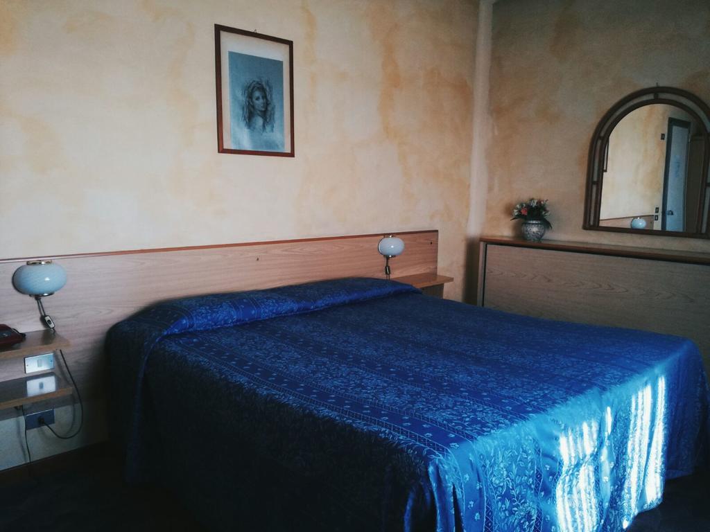 Hotel Astoria Альтопашіо Екстер'єр фото