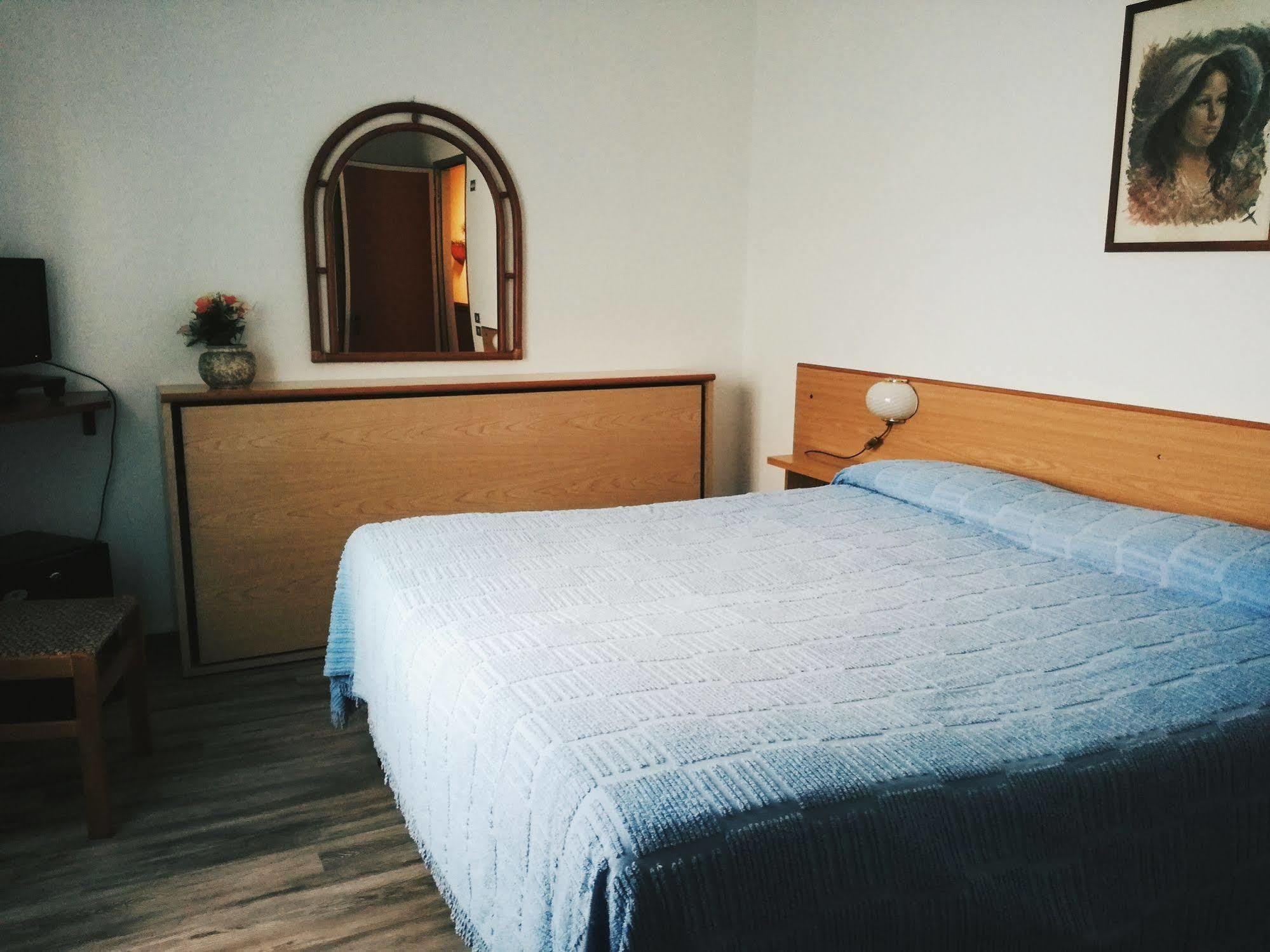 Hotel Astoria Альтопашіо Екстер'єр фото